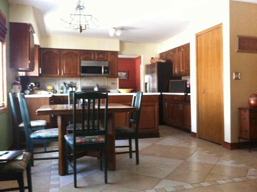 4900 Castaway Ln, Hoffman Estates, IL 60010 photo 7