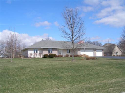 4520 E Falcon Dr, Byron, IL 61010 photo 1