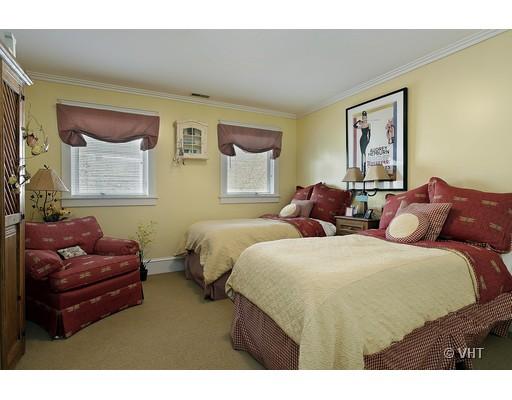 9449 Central Park Ave, Evanston, IL 60203 photo 12
