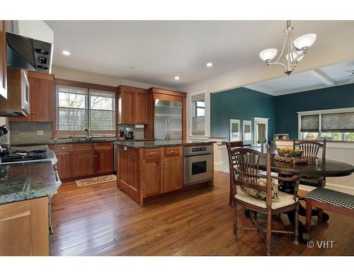 9449 Central Park Ave, Evanston, IL 60203 photo 3