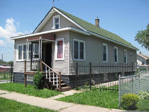 512 E 153 St, Harvey, IL 60426 photo 1