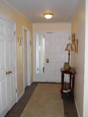 353 S River Rd, Naperville, IL 60540 photo 2