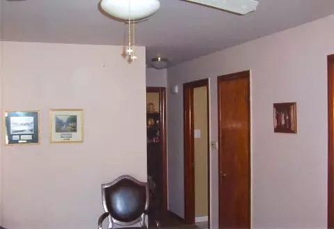 7777 S Komensky Ave, Chicago, IL 60652 photo 3
