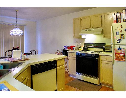 1332 Summersweet Ln, Bartlett, IL 60103 photo 8