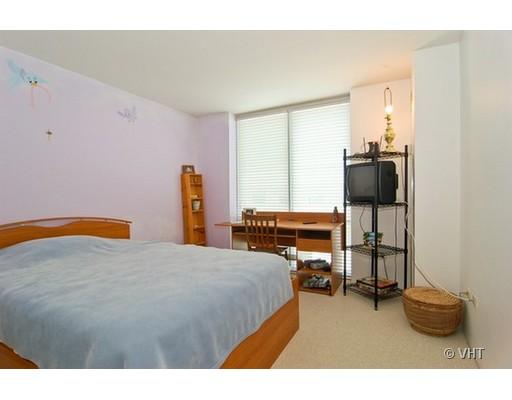 1640 Maple Ave #702, Evanston, IL 60201 photo 8