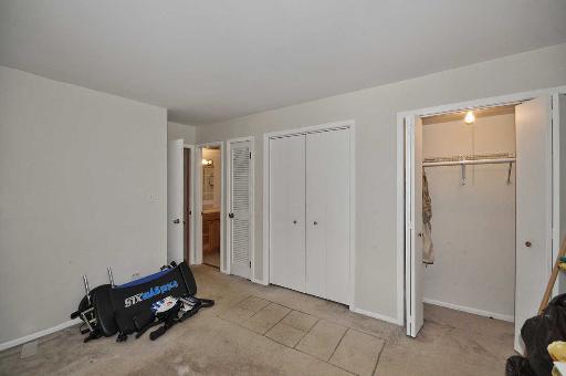 9350 Hamilton Ct #A, Des Plaines, IL 60016 photo 10
