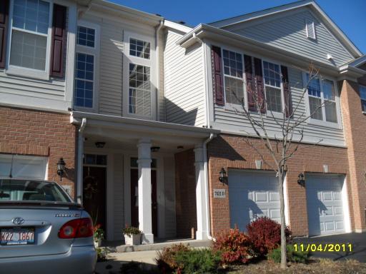 7421 S Claridge Dr #D, Bridgeview, IL 60455 photo 2