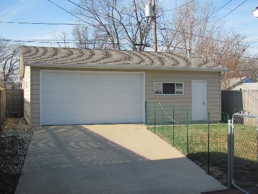 413 S Hebbard St, Joliet, IL 60433 photo 8