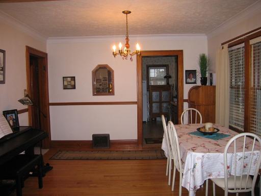 896 S Third Ave, Kankakee, IL 60901 photo 6