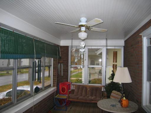896 S Third Ave, Kankakee, IL 60901 photo 2