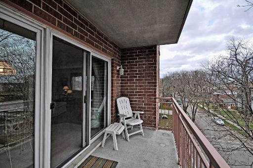 1327 E Washington St #402, Des Plaines, IL 60016 photo 15