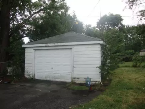 36 E 149 St, Harvey, IL 60426 photo 2