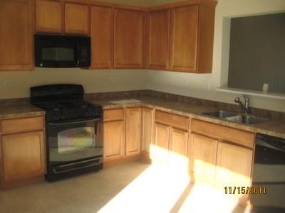 7506 W Claridge Dr #B, Bridgeview, IL 60455 photo 3