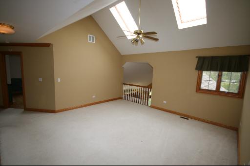 59 Dineff Rd, Lemont, IL 60439 photo 10