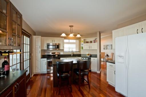 2604 Old Woods Trl, Plainfield, IL 60586 photo 4