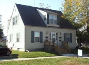 372 W Merchant St, Kankakee, IL 60901 photo 1