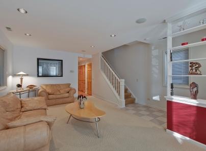 1418 E 48th St, Chicago, IL 60615 photo 3