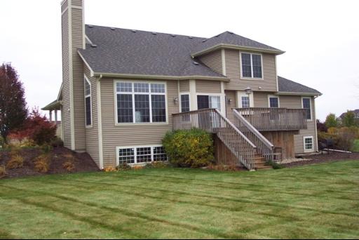 8311 Eagle Ridge Dr, Spring Grove, IL 60081 photo 2