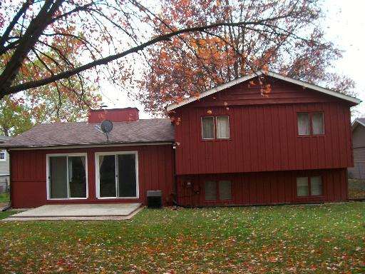 1229 Countryside Dr, Elgin, IL 60123 photo 4