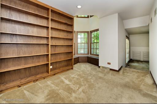 220 Wakeman Ave, Wheaton, IL 60187 photo 11