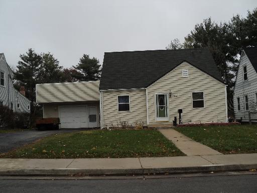 385 S Edison Ave, Elgin, IL 60123 photo 1