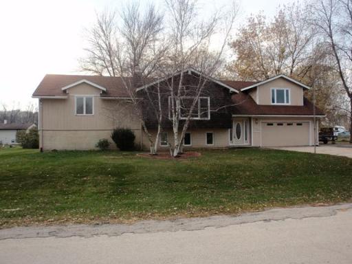1637 Riverview Ln, Dixon, IL 61021 photo 1