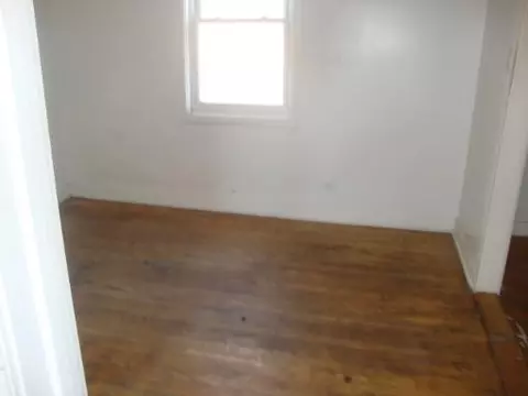 1525 E 93rd St, Chicago, IL 60619 photo 6