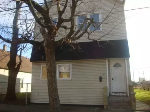 1525 E 93rd St, Chicago, IL 60619 photo 1