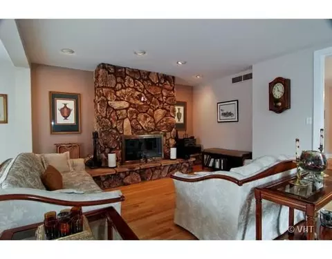 721 Monroe Ave, River Forest, IL 60305 photo 3