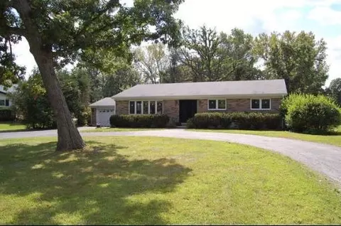 140 Cornwall Dr, Crete, IL 60417 photo 9