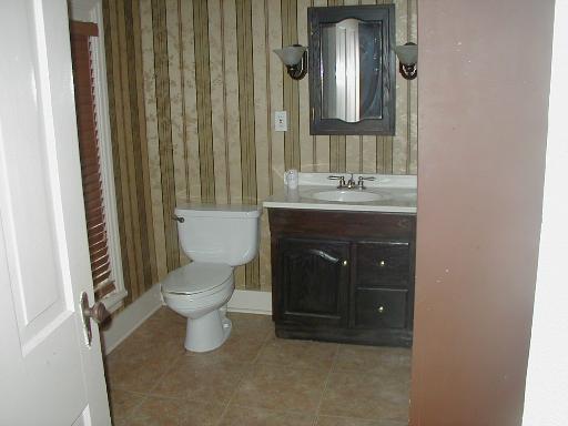 604 Webster St, Ottawa, IL 61350 photo 9