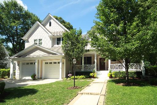 802 Forest Ave, Geneva, IL 60134 photo 1