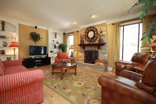 802 Forest Ave, Geneva, IL 60134 photo 9