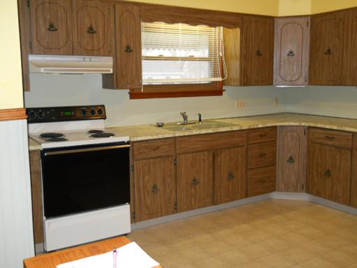 115 E First St, Cedar Point, IL 61316 photo 4