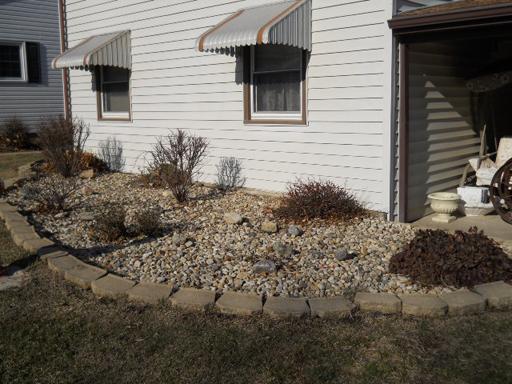 115 E First St, Cedar Point, IL 61316 photo 14