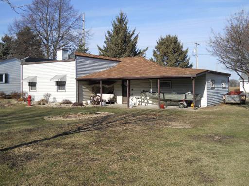 115 E First St, Cedar Point, IL 61316 photo 15