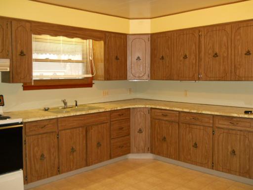 115 E First St, Cedar Point, IL 61316 photo 5
