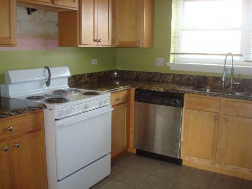 619 Case Pl #1, Evanston, IL 60202 photo 3