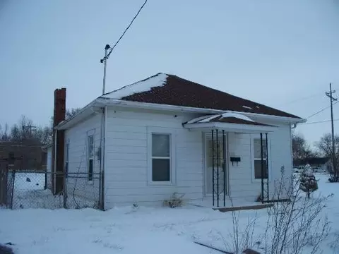 832 E Michigan St, Ottawa, IL 61350 photo 1