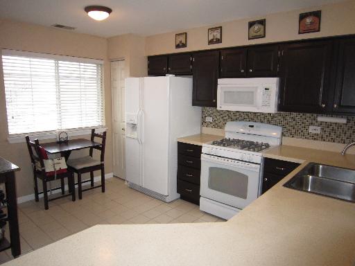 1030 E Wilson Ave, Lombard, IL 60148 photo 3