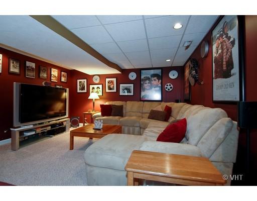 150 Arquilla Dr, Algonquin, IL 60102 photo 9