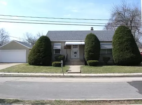 312 Cross St, Peru, IL 61354 photo 1