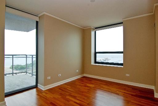 450 E Waterside Dr #2302, Chicago, IL 60601 photo 8