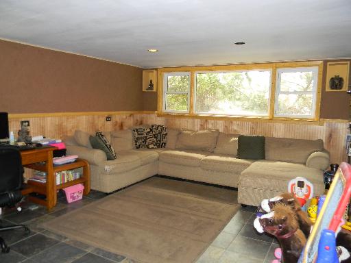 2697 Joseph Ave, Des Plaines, IL 60018 photo 4