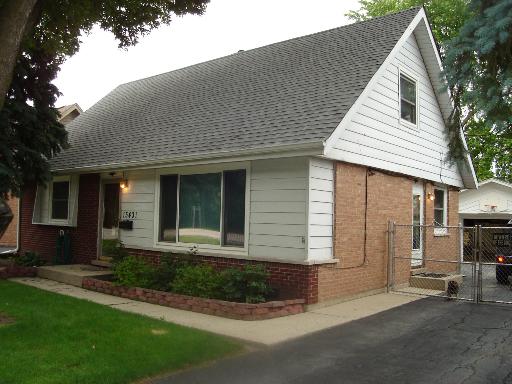 13431 Central Ave, Midlothian, IL 60445 photo 2