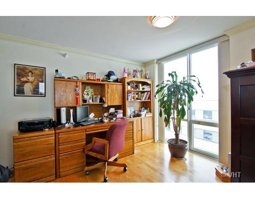 1640 Maple Ave #802, Evanston, IL 60201 photo 4