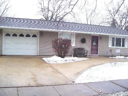 201 Commerce St, Seneca, IL 61360 photo 1