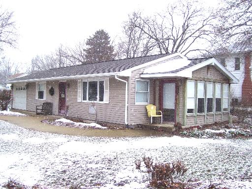 201 Commerce St, Seneca, IL 61360 photo 2