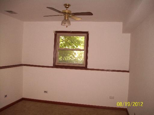 212 Poston Rd, Willow Springs, IL 60480 photo 7
