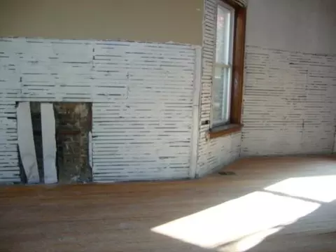 5818 N Ridge Ave, Chicago, IL 60660 photo 2